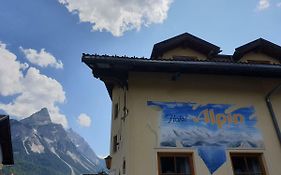Hotel Alpin